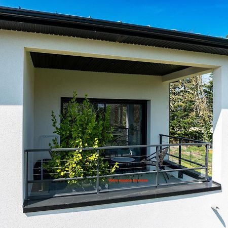 Appartements Guesthouse1 Et Guesthouse2 Sword Beach Colleville-Montgomery Exterior photo