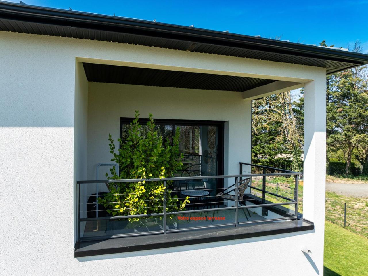 Appartements Guesthouse1 Et Guesthouse2 Sword Beach Colleville-Montgomery Exterior photo